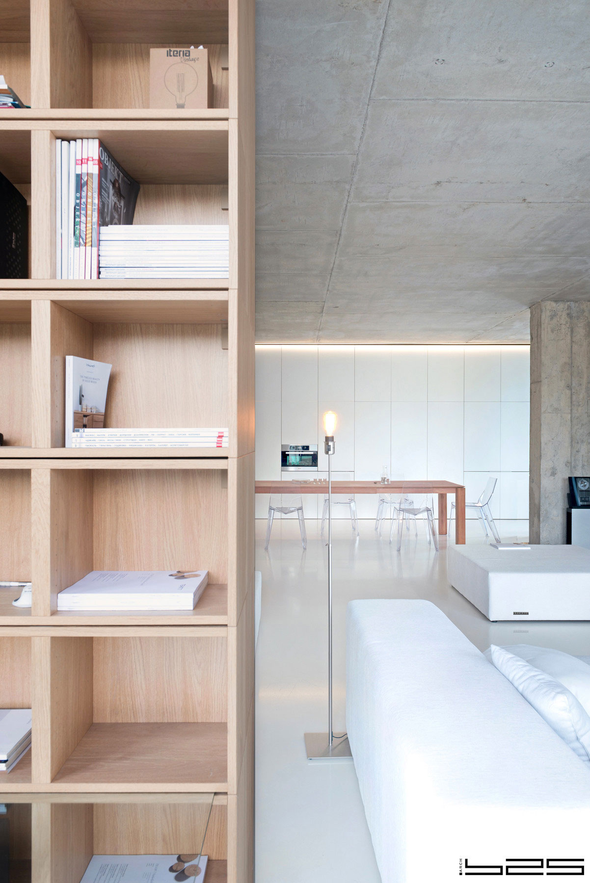 A Stylish Apartment with Concrete Walls and Glass Elements in Moscow, Russia by ARCH (4)