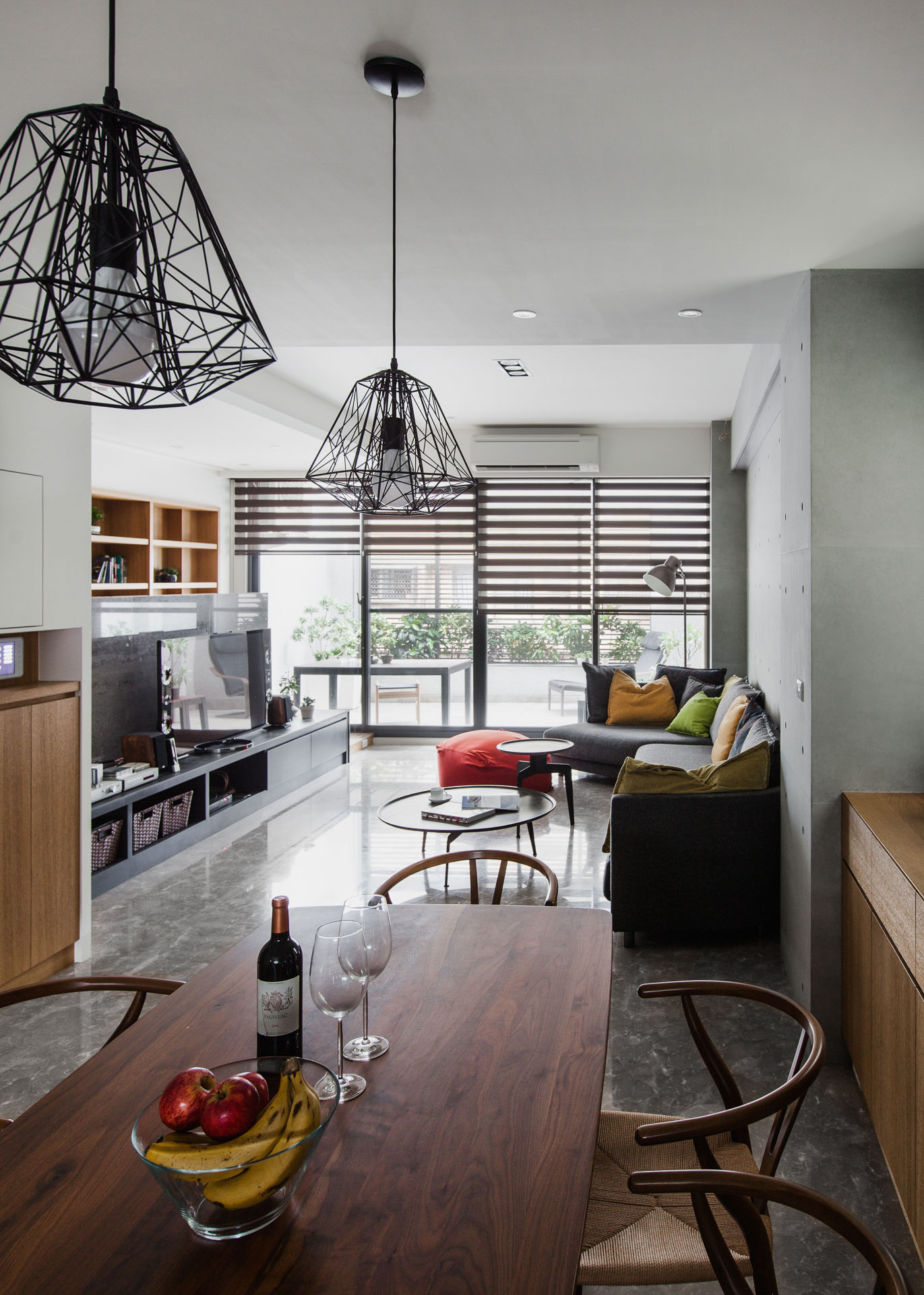 A Stylish Contemporary Apartment in Kaohsiung City, Taiwan by PMD (17)