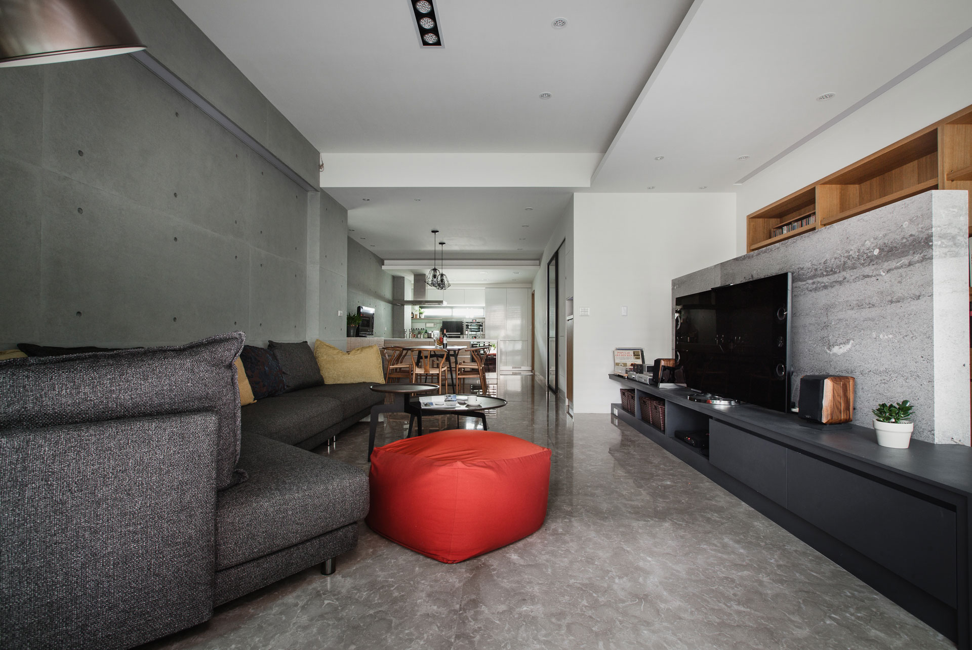 A Stylish Contemporary Apartment in Kaohsiung City, Taiwan by PMD (5)