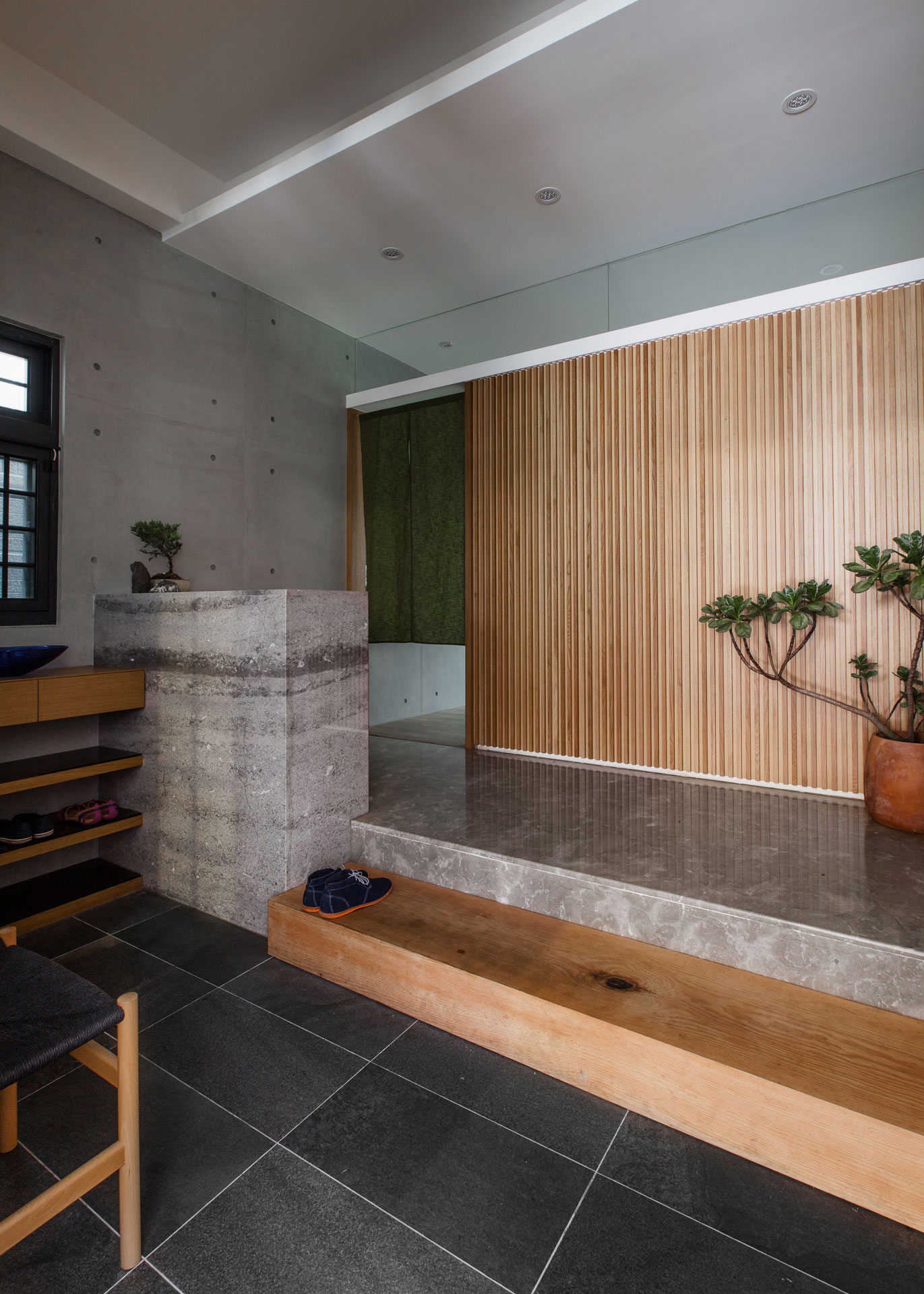 A Stylish Contemporary Apartment in Kaohsiung City, Taiwan by PMD (7)