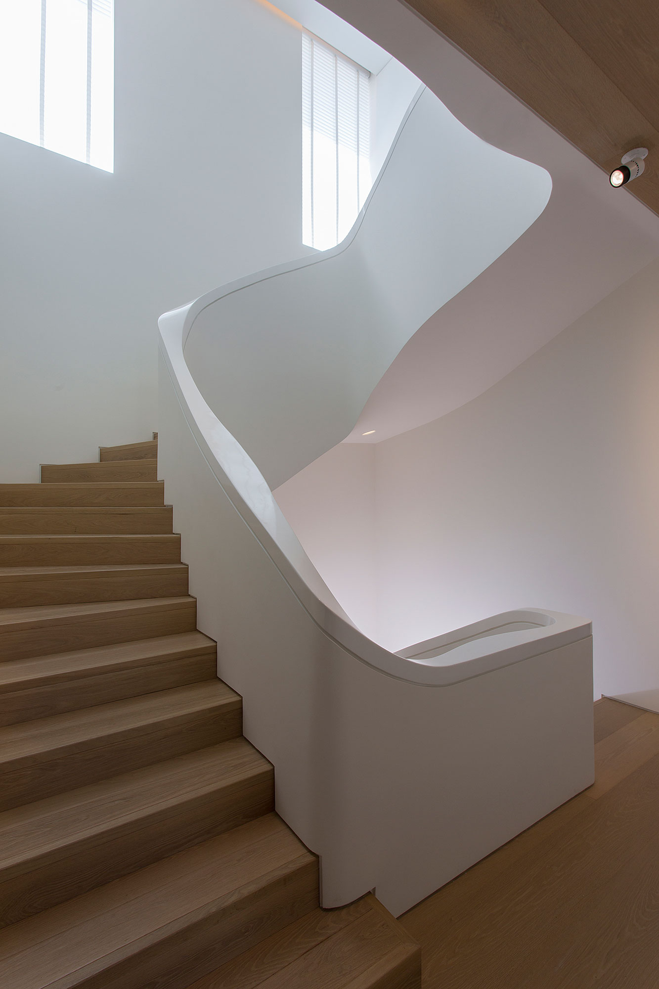 A Stylish Contemporary Home Drenched in Natural Light in Athens, Greece by Moustroufis Architects (11)