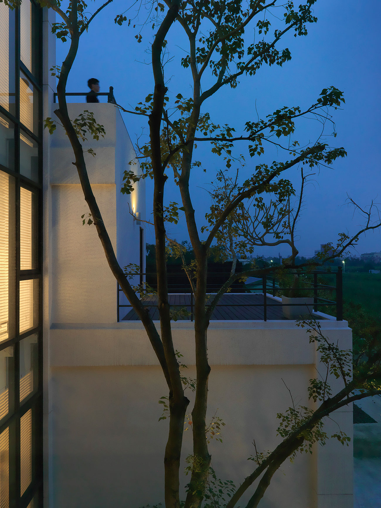 A Stylish Contemporary Home Full of Elegant Simplicity in Yun-Lin County, Taiwan by MORI design (51)