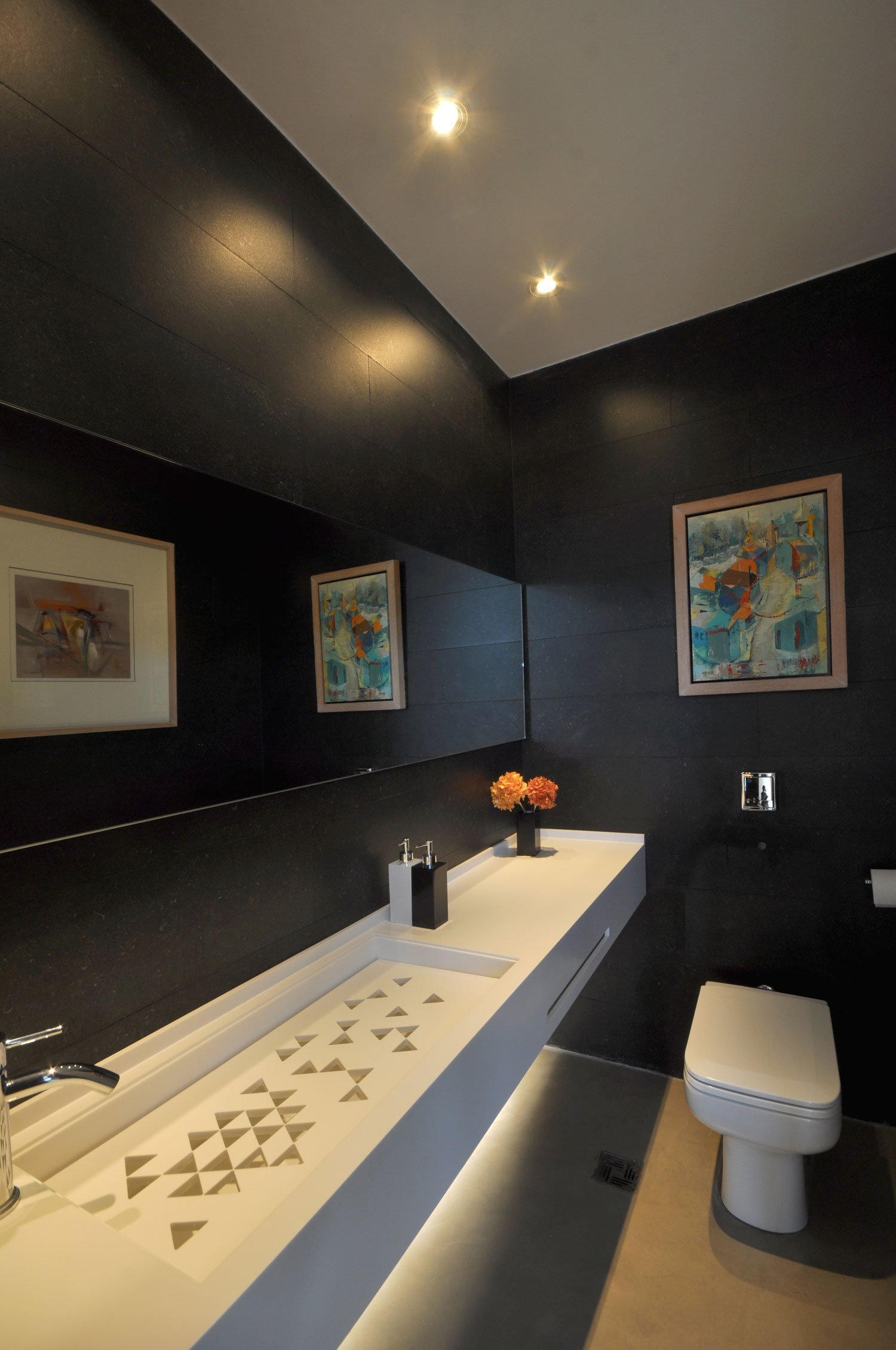 A Stylish Contemporary Home with Exquisite Taste in Tigre, Buenos Aires by Vanguarda Architects (14)