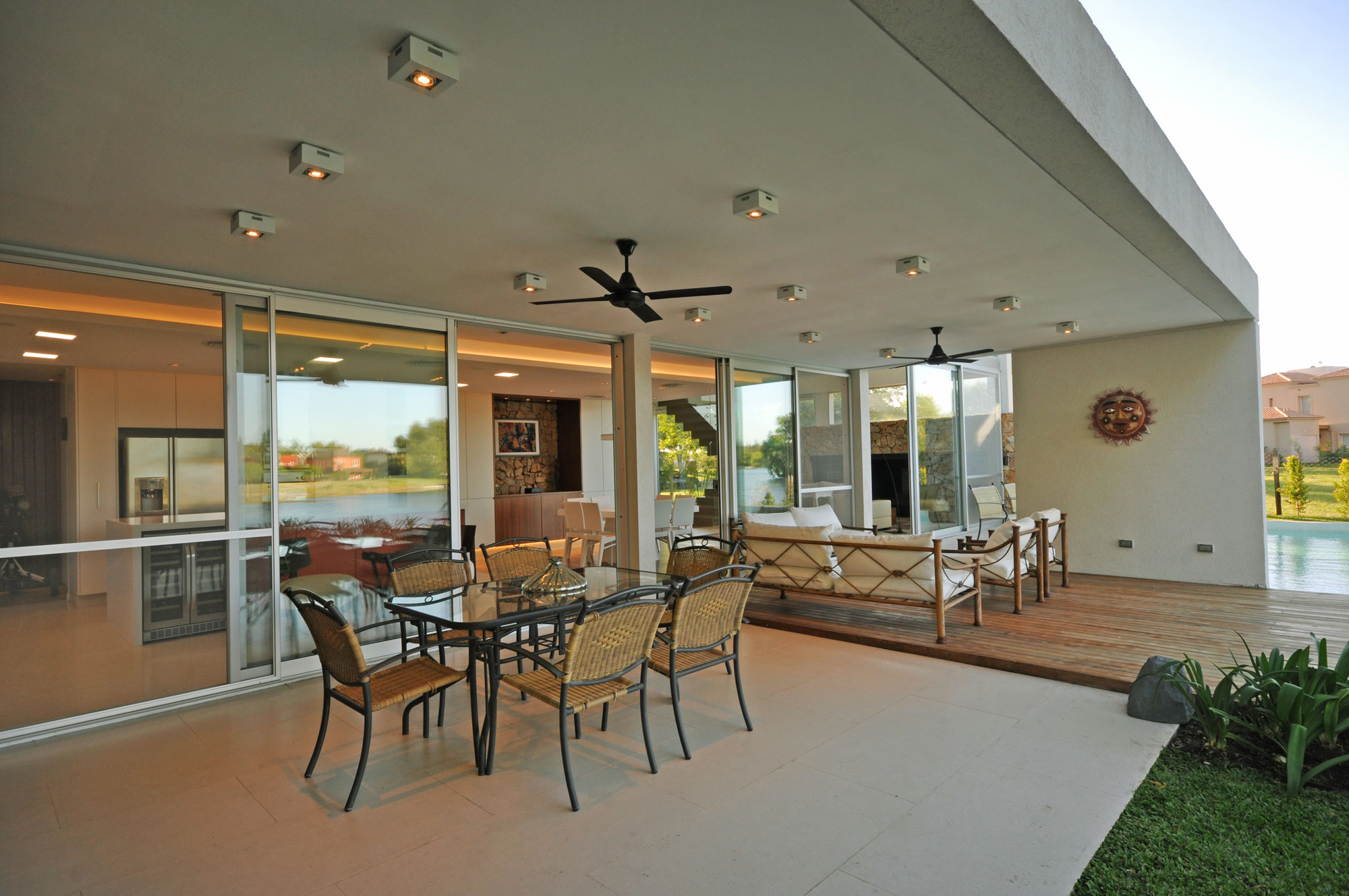 A Stylish Contemporary Home with Exquisite Taste in Tigre, Buenos Aires by Vanguarda Architects (3)
