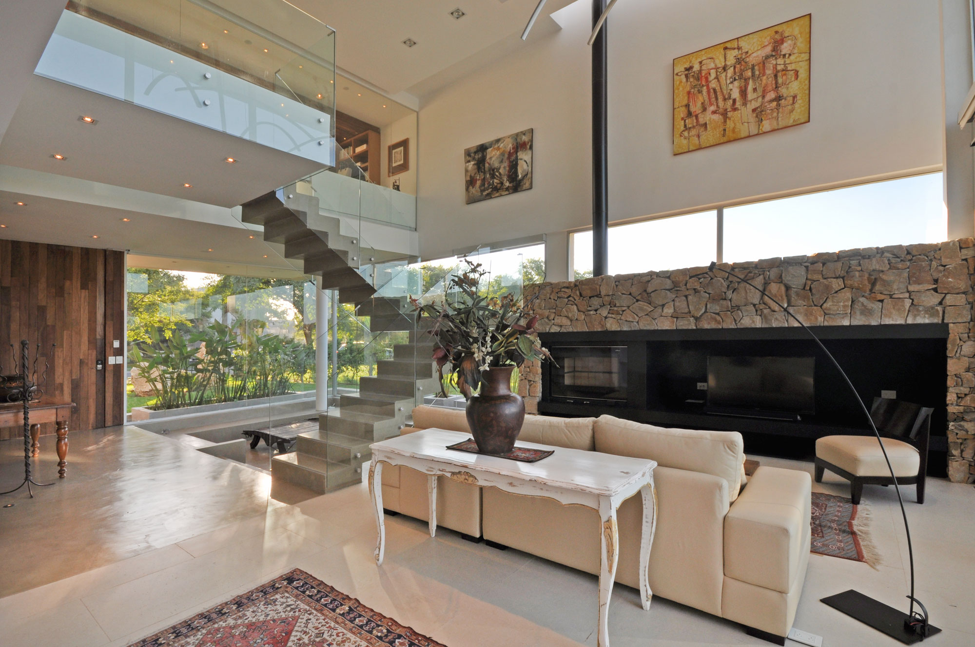 A Stylish Contemporary Home with Exquisite Taste in Tigre, Buenos Aires by Vanguarda Architects (5)