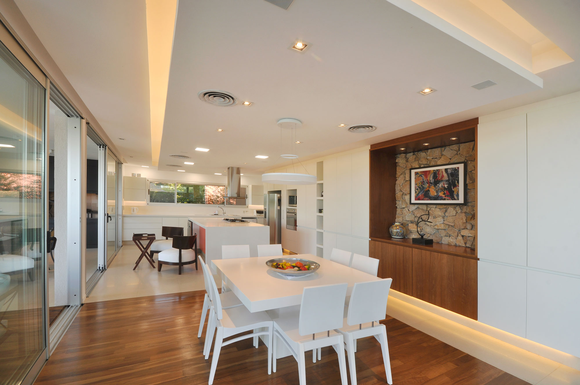 A Stylish Contemporary Home with Exquisite Taste in Tigre, Buenos Aires by Vanguarda Architects (6)