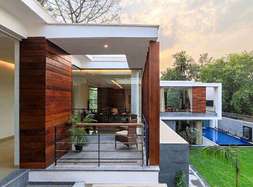 A Stylish Contemporary Home with Spacious Interiors in Chhatarpur, India by DADA & Partners (5)