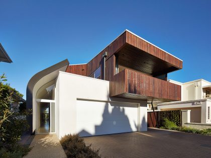 A Stylish Contemporary House with Stunning Character in Mosman Bay, Australia by Iredale Pedersen Hook Architects (7)