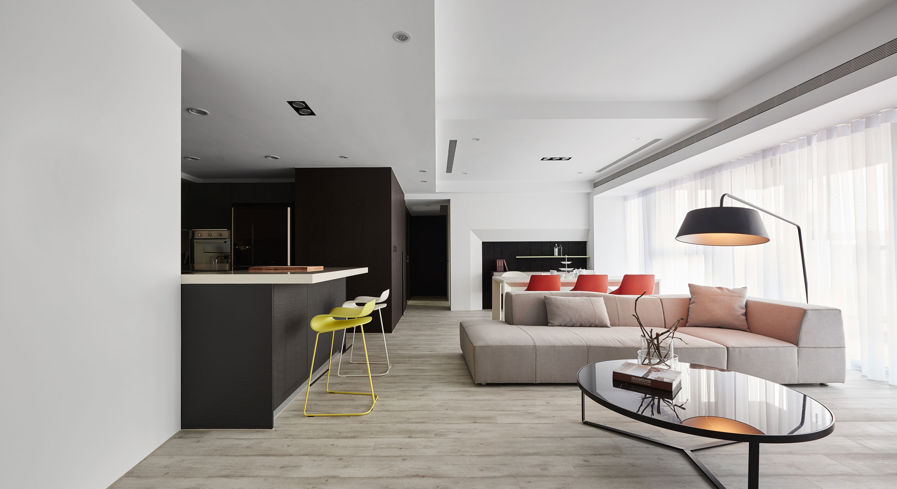 A Stylish Parisian-Inspired Apartment with Simple and Modern Touches in Taichung, Taiwan by Z-AXIS DESIGN (3)