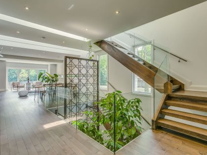 A Stylish Single-Family Home with Charm and Character in Toronto, Canada by Alva Roy Architects (7)