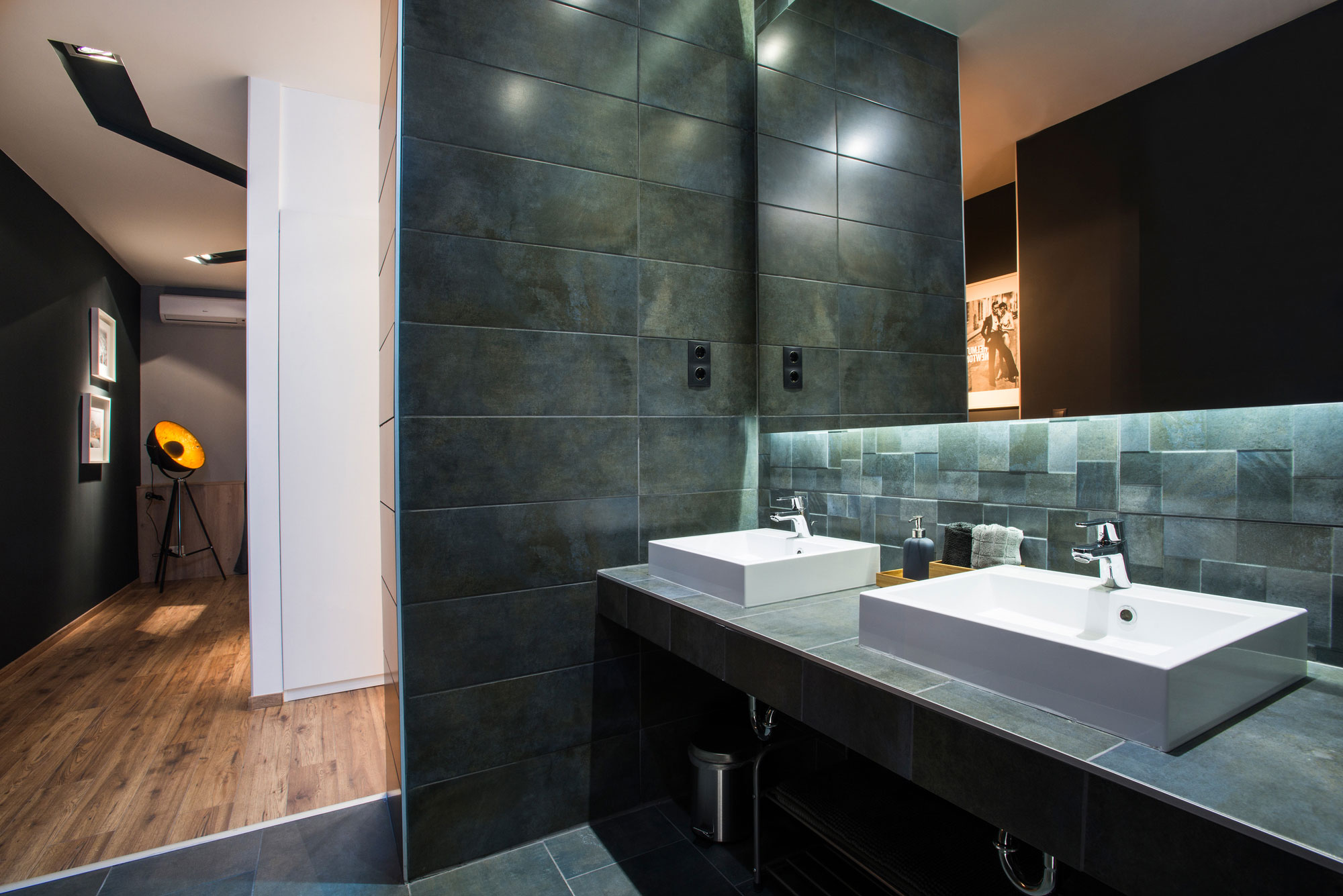 A Stylish Modern Two-Bedroom Apartment with Industrial Features in Budapest, Hungary by Gasparbonta (18)