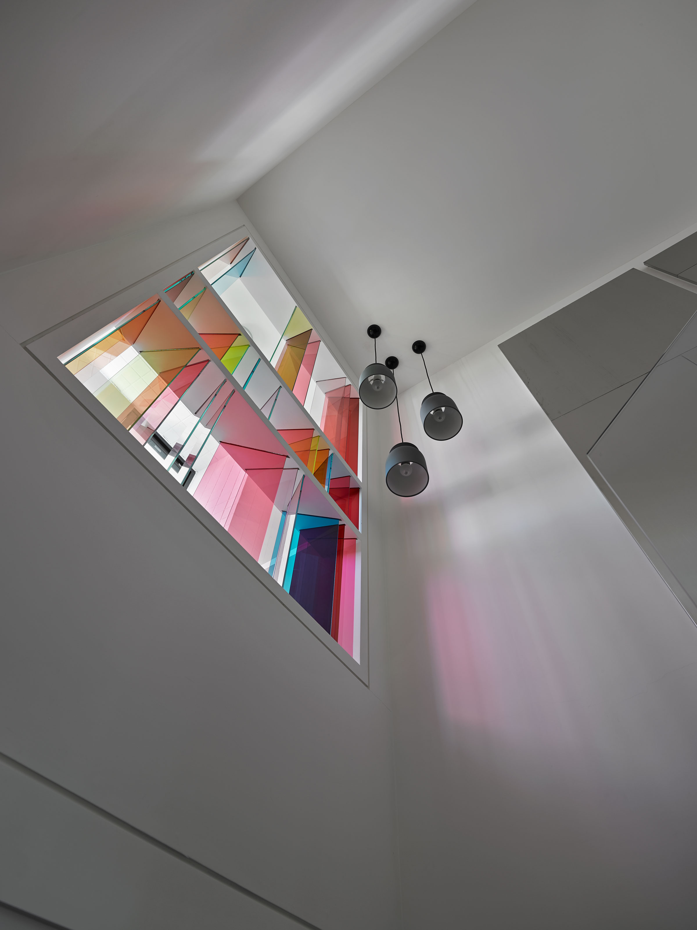 A Stylish and Colorful Apartment in a High-Rise in Taipei, Taiwan by Ganna Design (10)