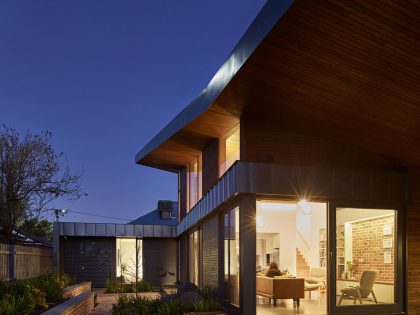 A Stylish and Functional Family Home in Melbourne, Australia by Guild Architects (16)