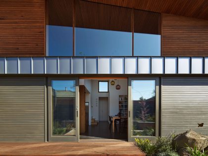 A Stylish and Functional Family Home in Melbourne, Australia by Guild Architects (3)
