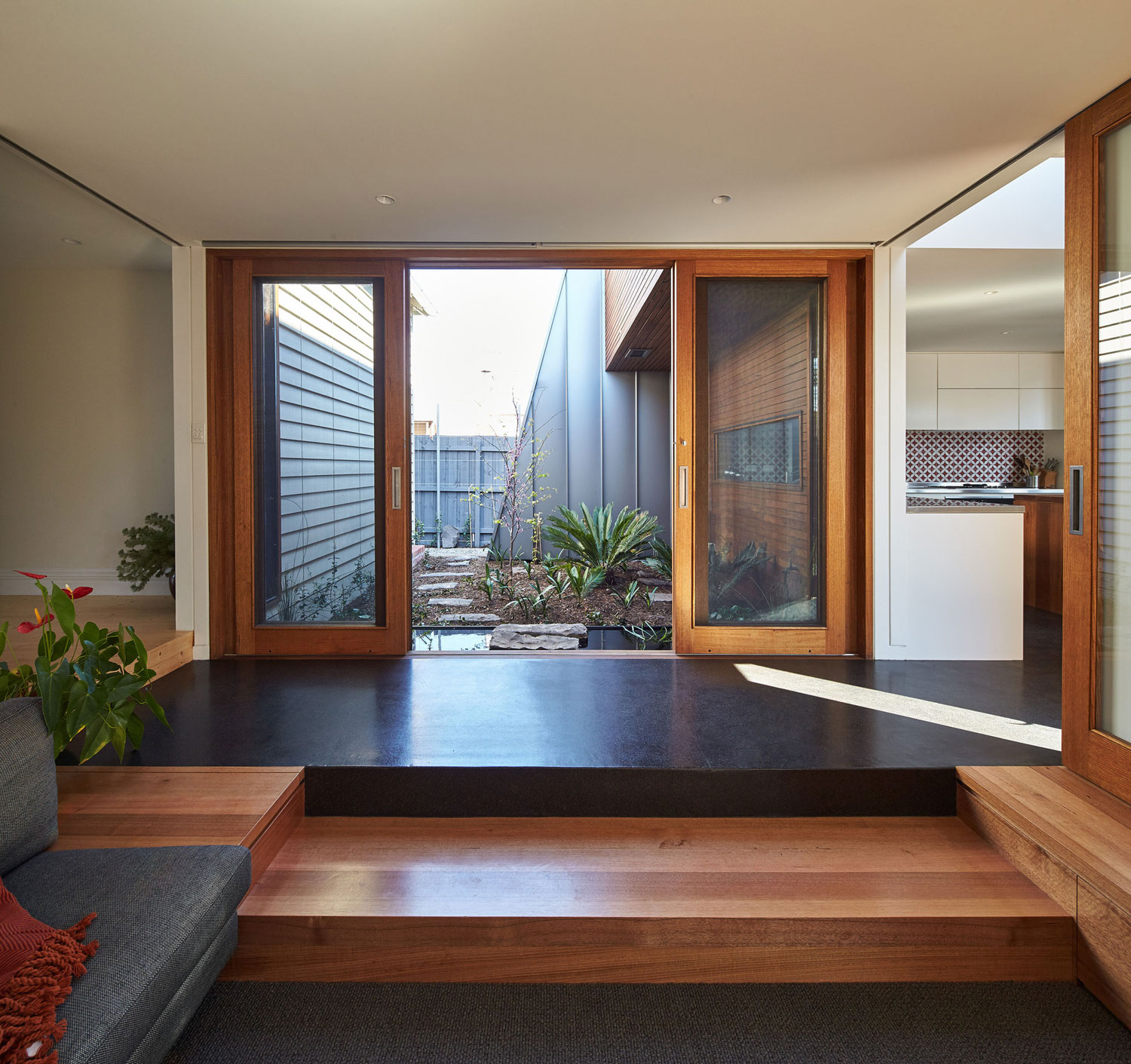 A Stylish and Functional Family Home in Melbourne, Australia by Guild Architects (8)