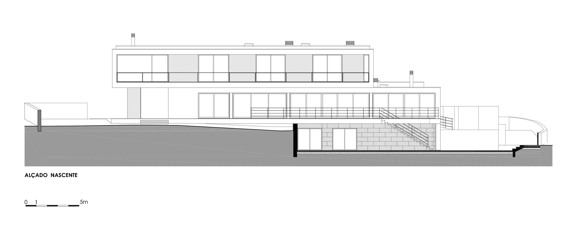 A Stylish and Functional Modern Home with a Luminous Character in Anadia, Portugal by Atelier d’Arquitectura J. A. Lopes da Costa (23)