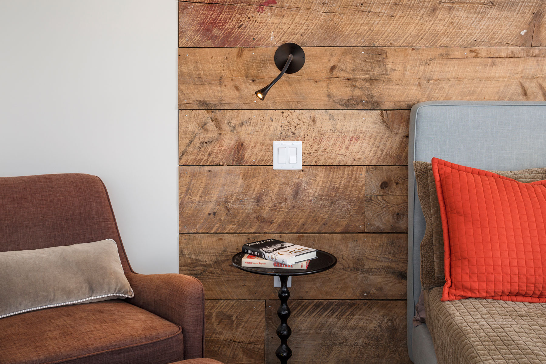 A Stylish and Stunning Cantilevered Home Overlooking the Coastal City of Halifax, Canada by Omar Gandhi Architect (12)