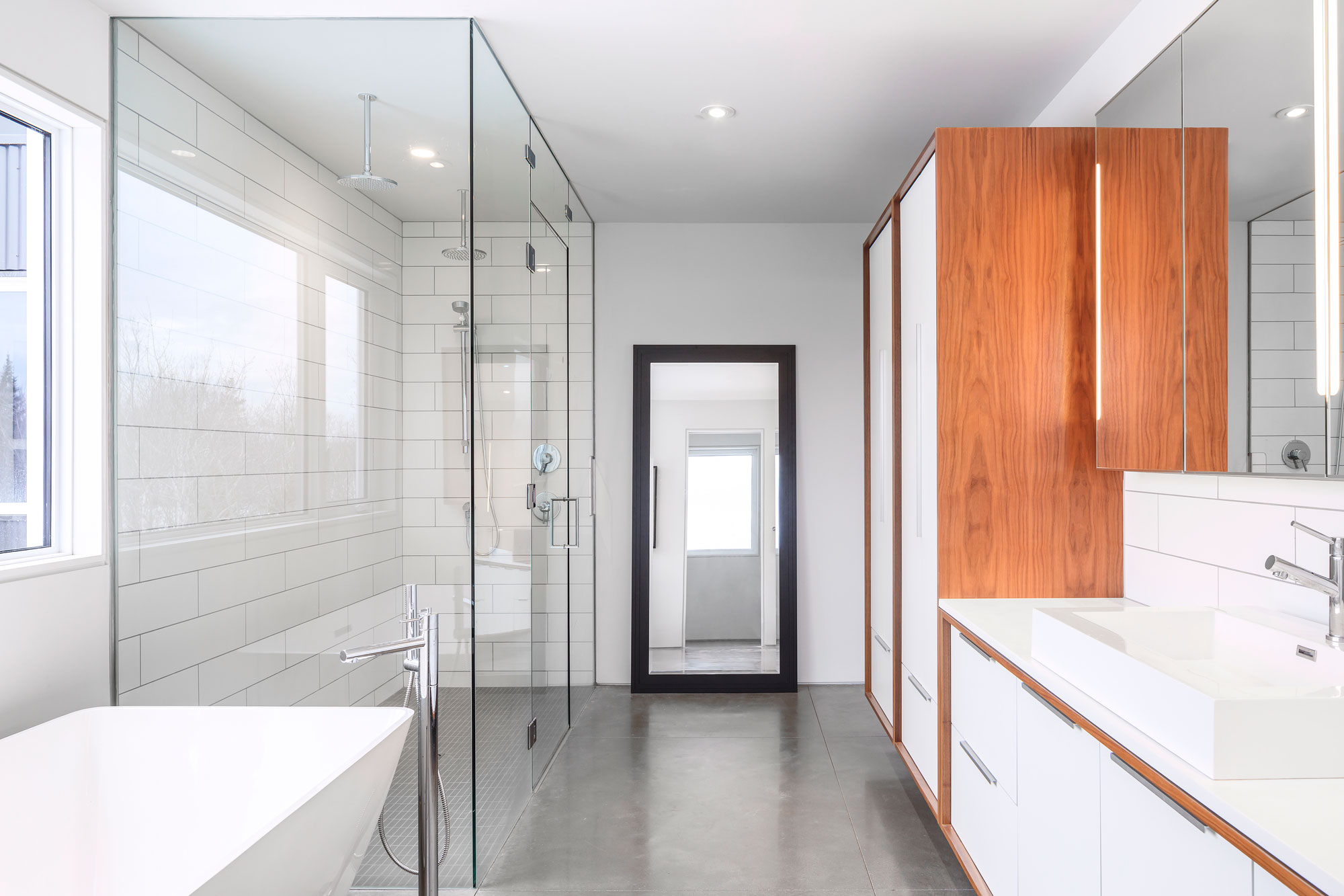 A Stylish and Stunning Cantilevered Home Overlooking the Coastal City of Halifax, Canada by Omar Gandhi Architect (13)