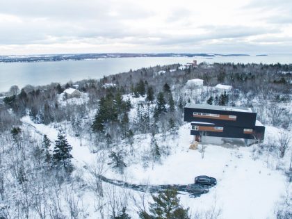 A Stylish and Stunning Cantilevered Home Overlooking the Coastal City of Halifax, Canada by Omar Gandhi Architect (15)