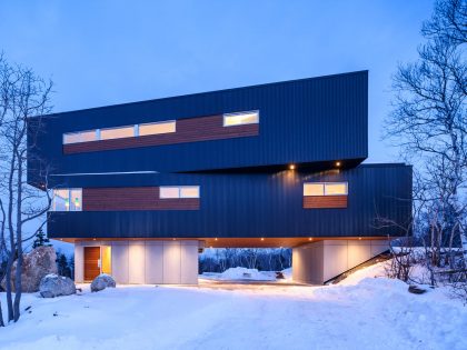 A Stylish and Stunning Cantilevered Home Overlooking the Coastal City of Halifax, Canada by Omar Gandhi Architect (2)