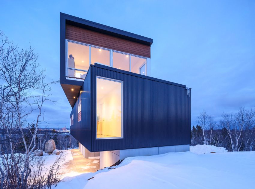 A Stylish and Stunning Cantilevered Home Overlooking the Coastal City of Halifax, Canada by Omar Gandhi Architect (3)