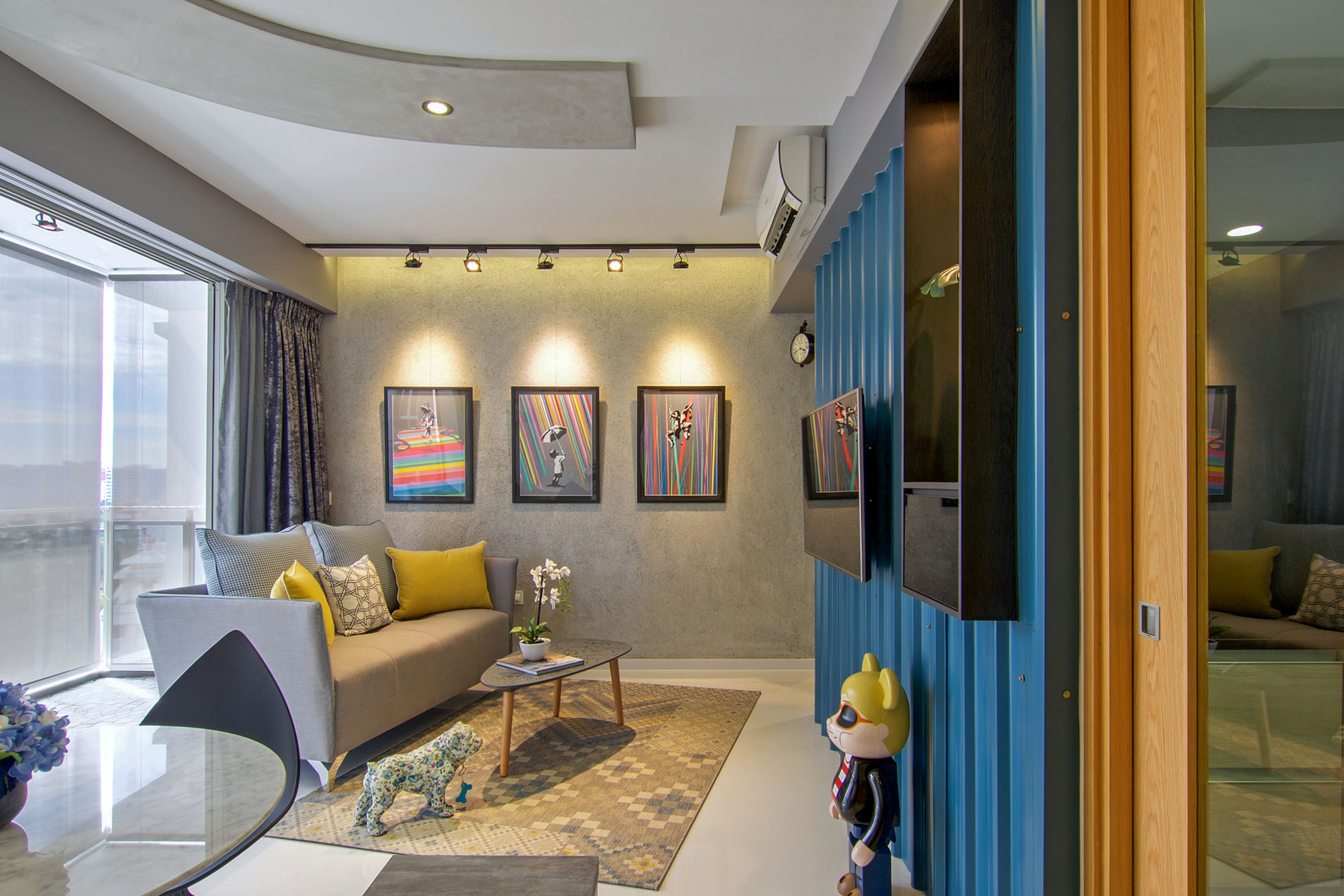A Stylish and Vibrant Modern Home Filled with Art in Singapore by KNQ Associates (3)
