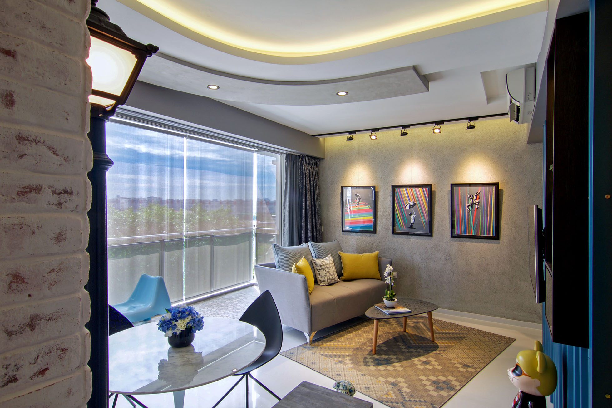 A Stylish and Vibrant Modern Home Filled with Art in Singapore by KNQ Associates (6)