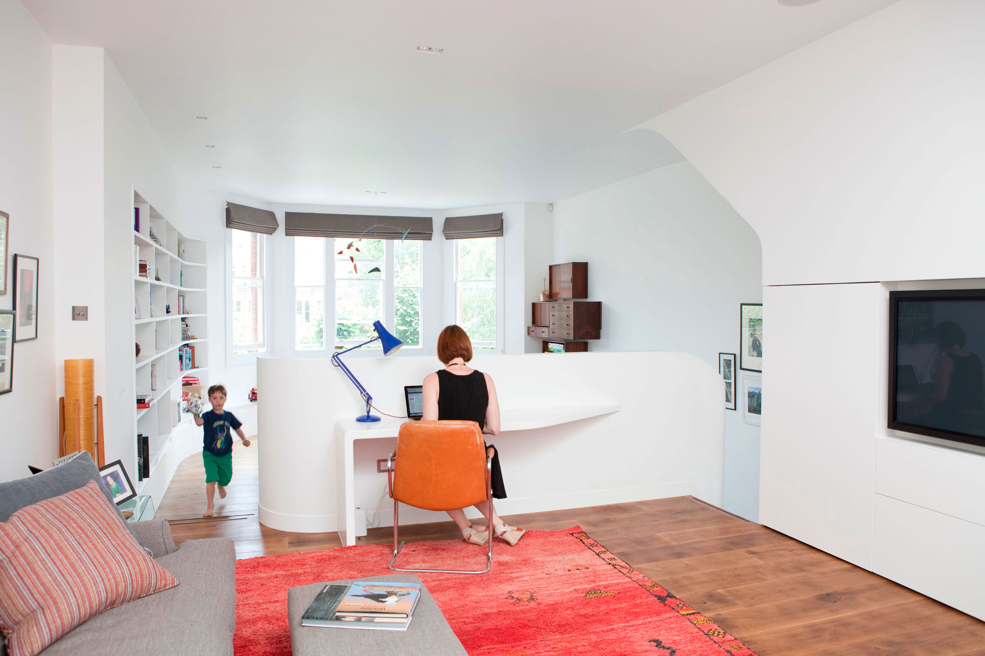A Victorian Terraced House Turned into a Luminous Home in Canfield Gardens, London by Scenario Architecture (1)