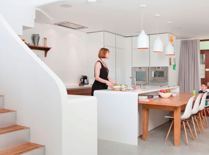 A Victorian Terraced House Turned into a Luminous Home in Canfield Gardens, London by Scenario Architecture (2)