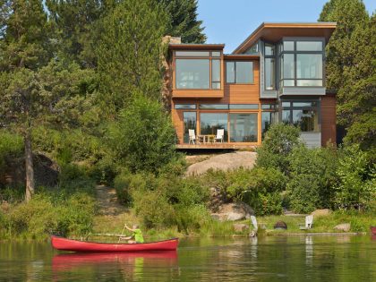 A Warm Contemporary Home on the Deschutes River in Bend, Oregon by FINNE Architects (1)