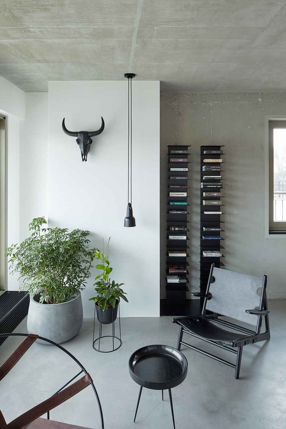 An Eclectic Contemporary Apartment with Industrial Taste in Prague by FormaFatal (6)