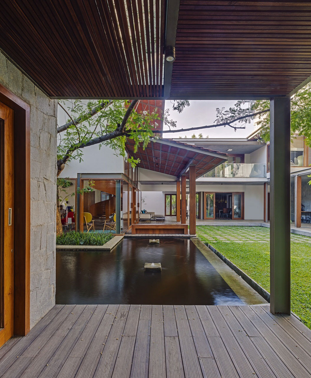 An Eclectic Contemporary Home with Bright and Vibrant Atmosphere in Bengaluru, India by Khosla Associates (10)