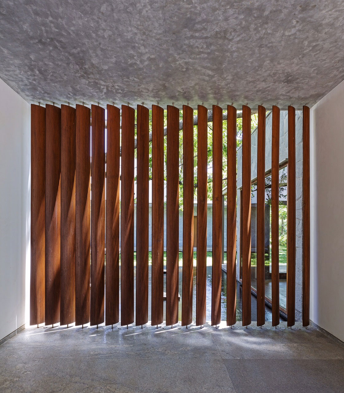 An Eclectic Contemporary Home with Bright and Vibrant Atmosphere in Bengaluru, India by Khosla Associates (3)