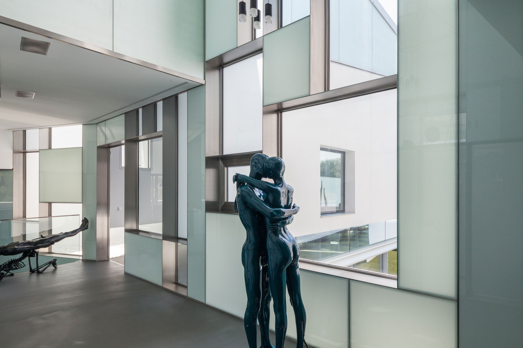 An Eco-Friendly Modern Home with Stunning and Asymmetrical Exterior in Madrid, Spain by ABIBOO Architecture (38)