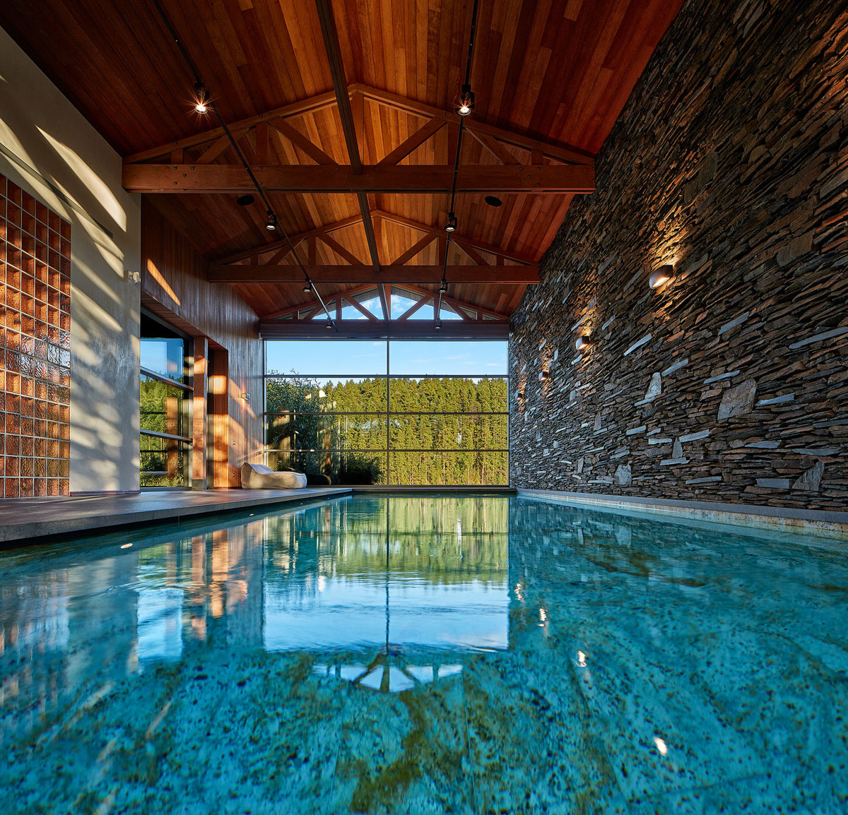 An Elegant Contemporary House by the River in Yekaterinburg, Russia by Dmitry Pozarenko (27)