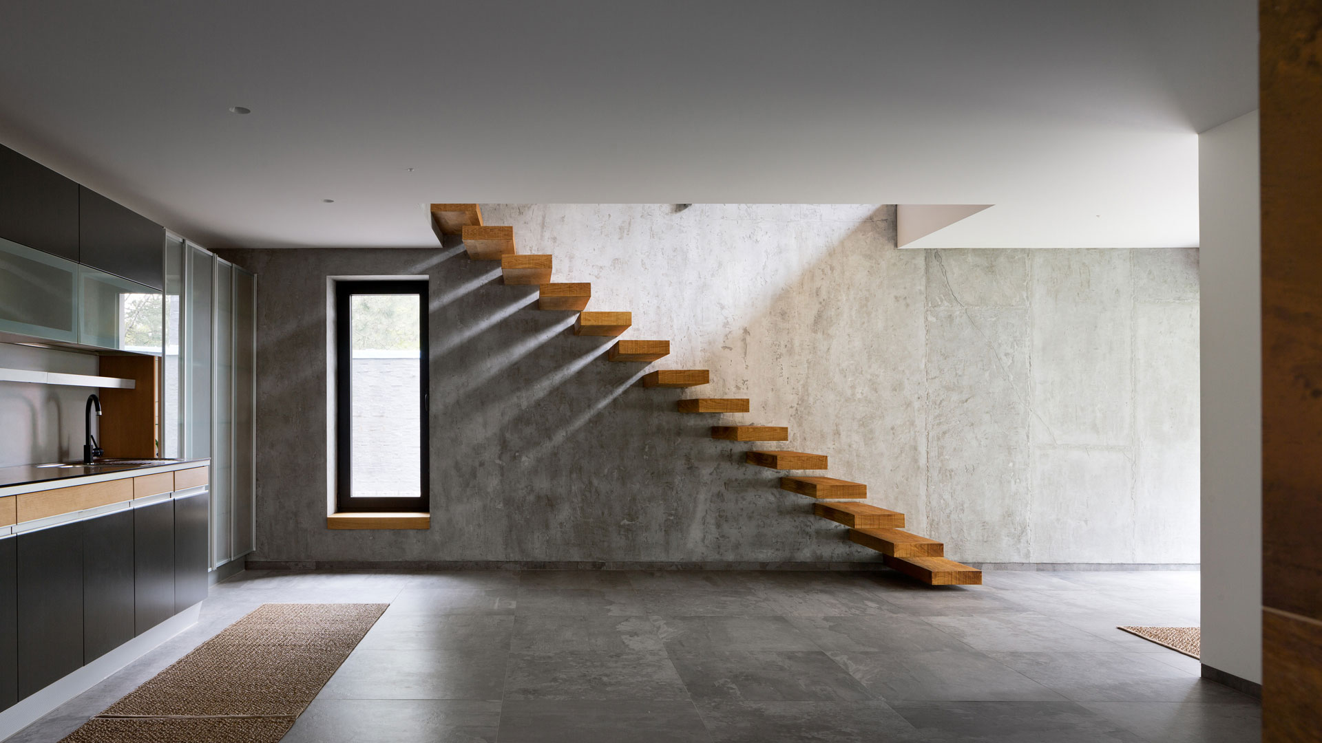 An Elegant Home with Cantilevered Staircase on the Picturesque Banks of the River in Dnipropetrovsk by Azovskiy & Pahomova architects (9)