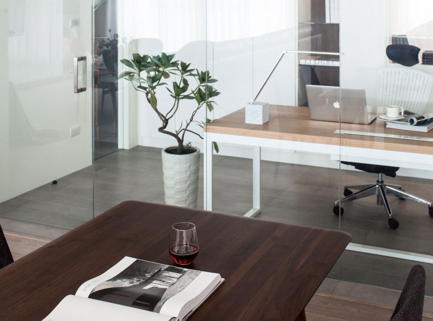 An Elegant House with a Perfect Mix of Classic and Contemporary Touches in Kaohsiung City, Taiwan by PDM (17)