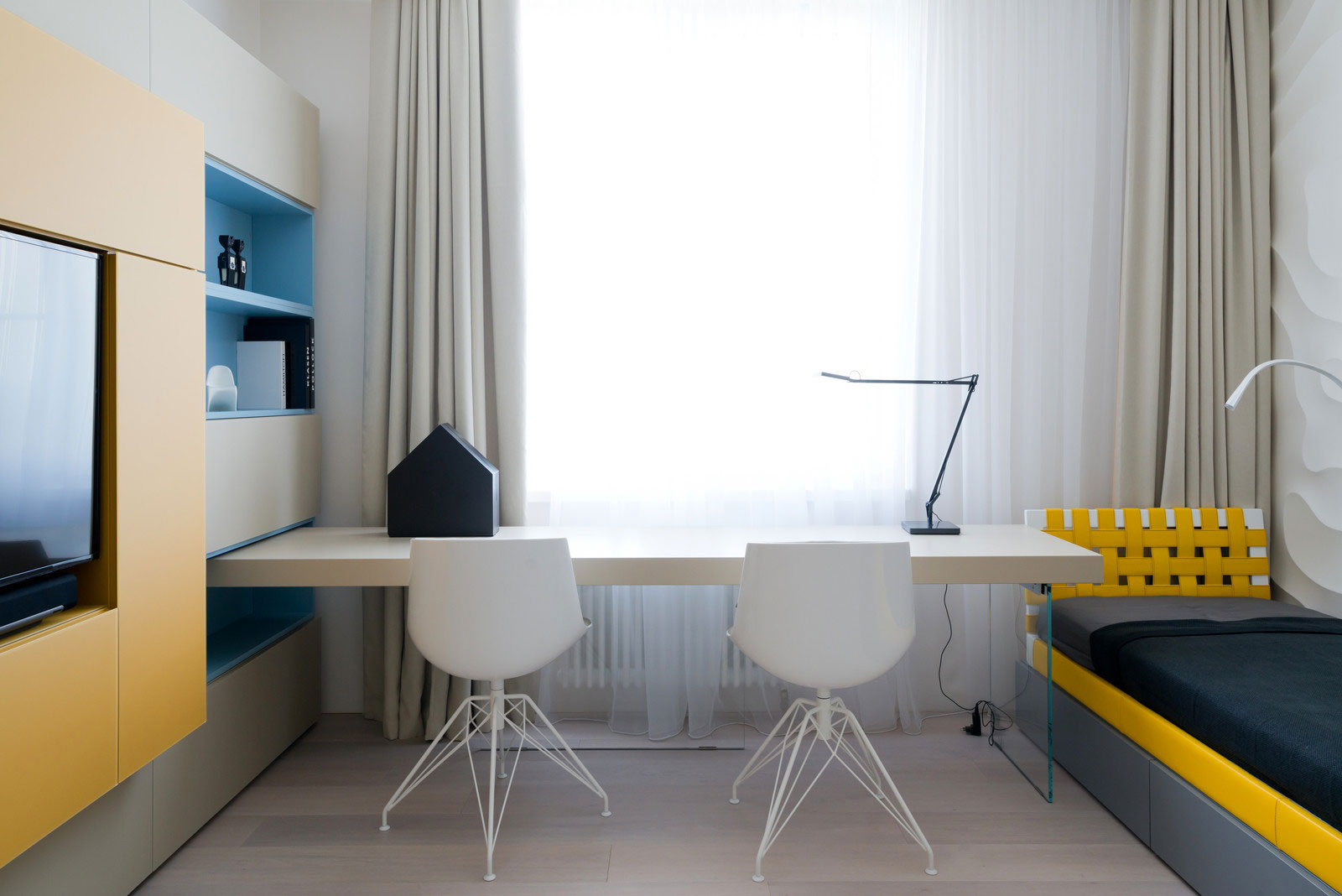 An Elegant Modern Apartment for a Young Family with Two Small Children in Moscow by Alexandra Fedorova (11)