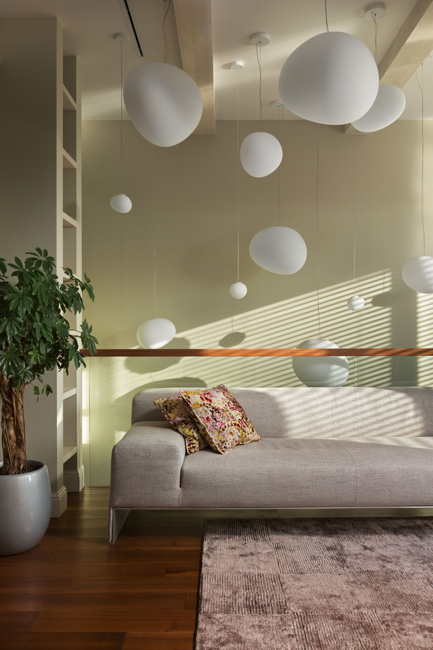 An Elegant Two-Level Apartment Filled with Natural Materials in Kiev, Ukraine by Lera Katasonava (6)