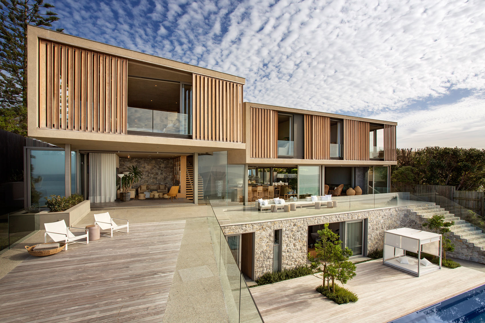 An Elegant and Spacious Family Home with Striking Interior Features in Plettenberg Bay by SAOTA (2)