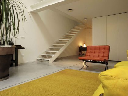 An Old Warehouse Becomes a Spacious and Bright Home in Venice, Italy by Zanon Architetti Associati (2)