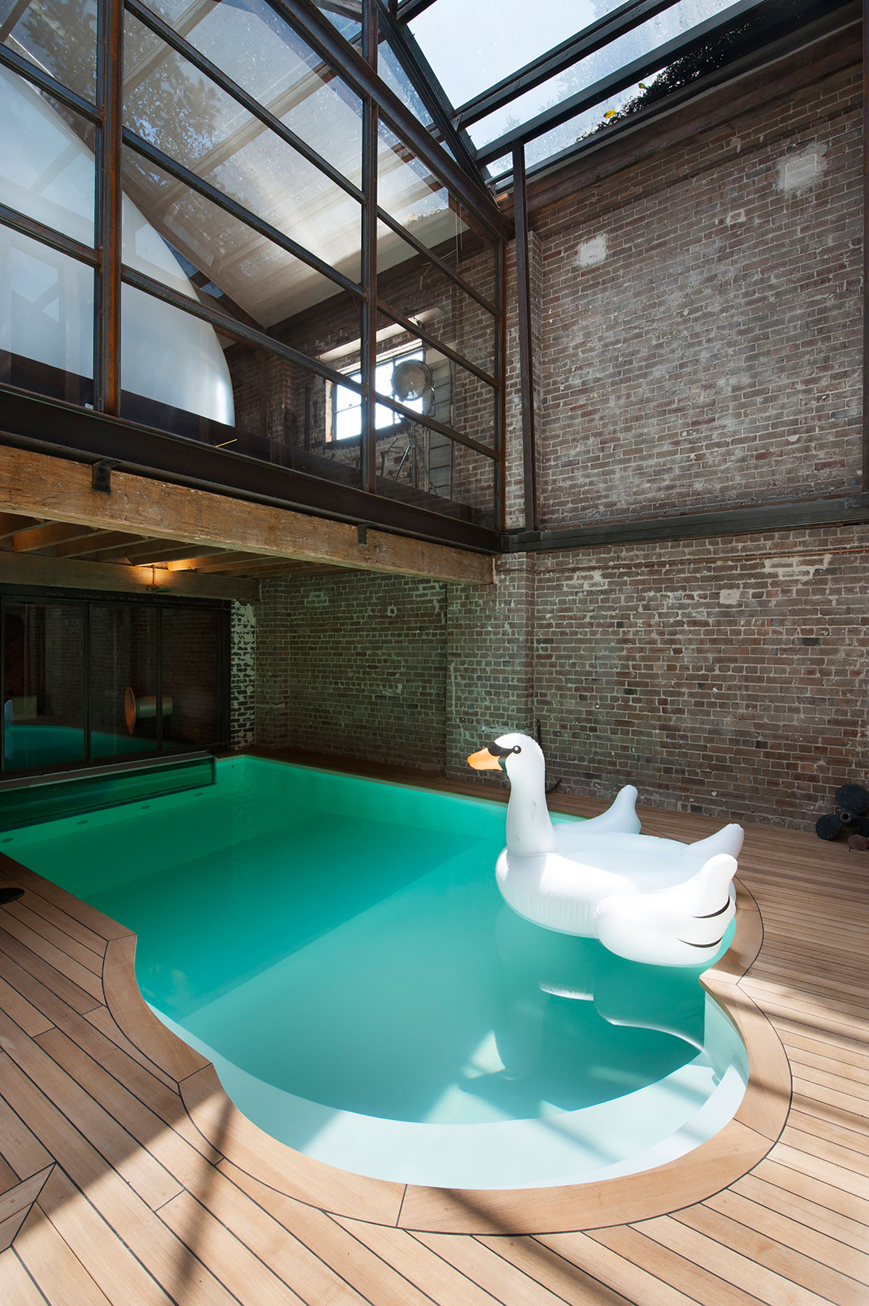 An Old Warehouse Transformed Into a Sophisticated Home in Sydney by Allen Jack+Cottier (24)