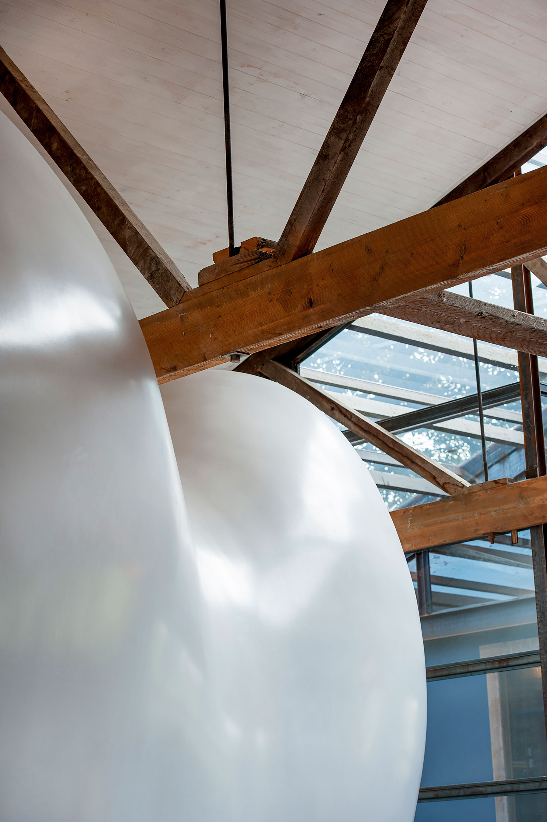 An Old Warehouse Transformed Into a Sophisticated Home in Sydney by Allen Jack+Cottier (6)