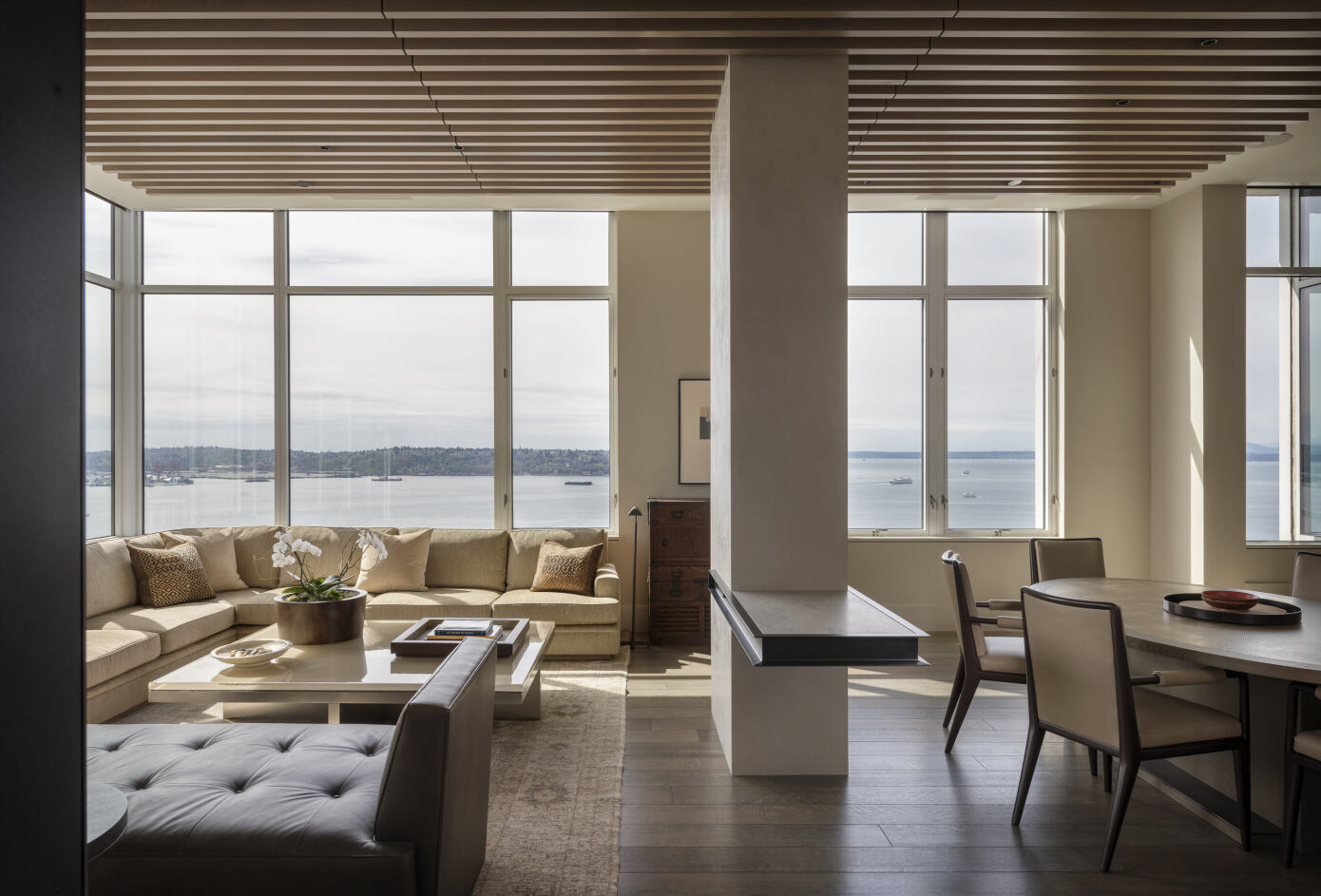 Kor Architects Renovate a Stunning Contemporary Apartment in Seattle, Washington (1)