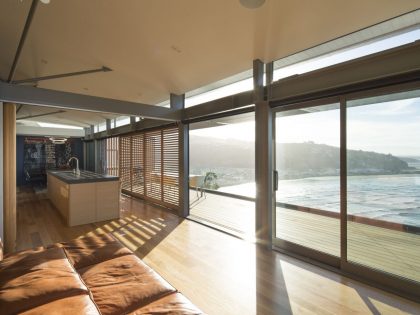 A Beautiful Cliff House with Spectacular Ocean Views in Christchurch, New Zealand by Borrmeister Architects (8)