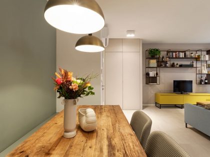 A Sober and Elegant Apartment with Warm and Vibrant Interiors in Bologna, Italy by Mara Magotti Gondoni (12)