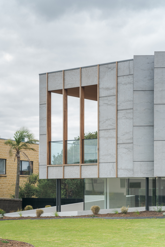 A Stylish Modern Home Built with Three Angles to Capture the Views in Mount Martha, Australia by Megowan Architectural (19)