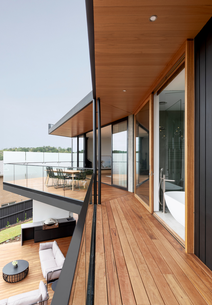 A Stylish Modern Home Built with Three Angles to Capture the Views in Mount Martha, Australia by Megowan Architectural (22)