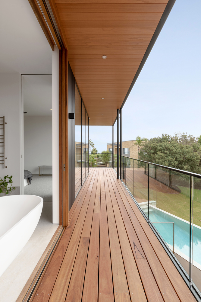 A Stylish Modern Home Built with Three Angles to Capture the Views in Mount Martha, Australia by Megowan Architectural (23)