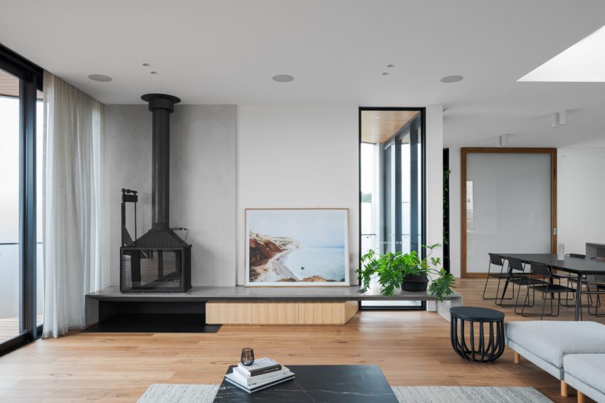 A Stylish Modern Home Built with Three Angles to Capture the Views in Mount Martha, Australia by Megowan Architectural (28)